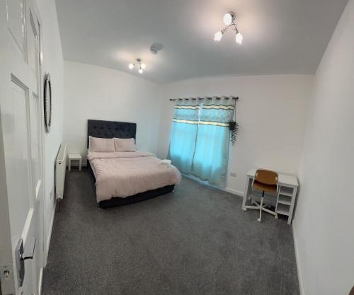 Southampton Bridge Rooms by AFL