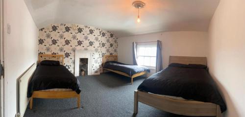 Southgate Lodge - Single-Twin, Double and Family rooms