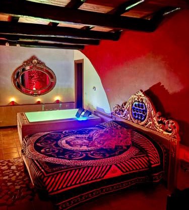 SP Golden House