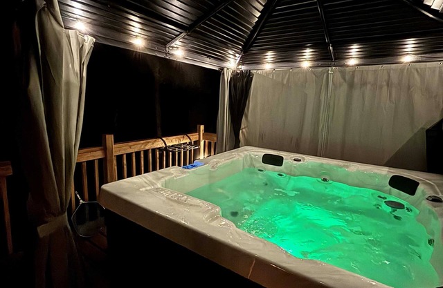 Spa and Nature, with River Access!