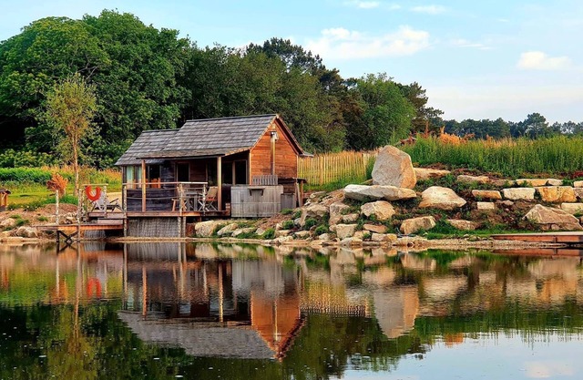 Spa cabin