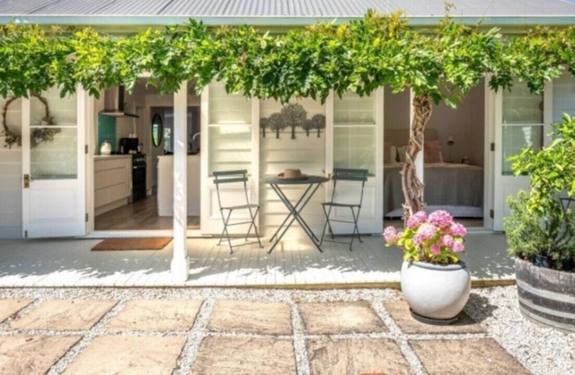 Spa pool retreat, with everything at your door step, it is your home a way from home.