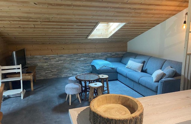 Spacieux appart rénové avec balcon sud, proche pistes et bus à La Clusaz - FR-1-459-167