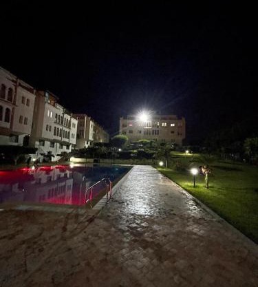 Spacieux appartement pour familles, avec piscine