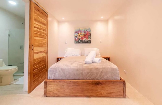Spacious house with 2 separate bedrooms