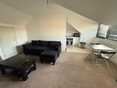 Spacious 1 bed apartment