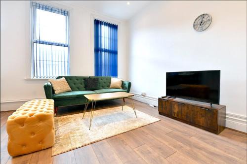 Spacious 1 bed Flat in West Kensington Fulham