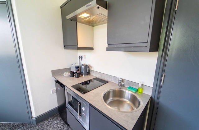 Spacious 1-bed Studio in Birmingham