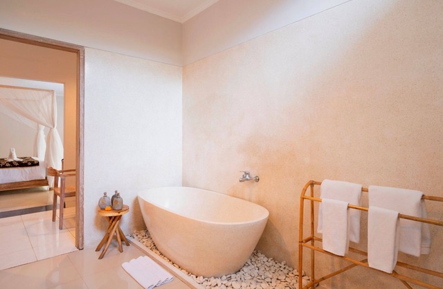 Amplia villa de 1 dormitorio con piscina privada