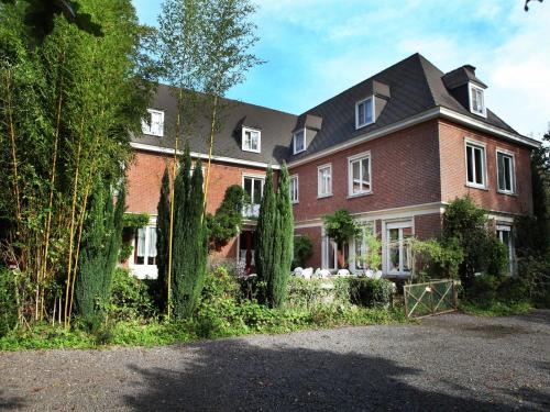 Spacious 11-Bed Family Retreat