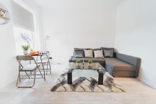 Spacious 1BHK with free Parking in Lanarkshire