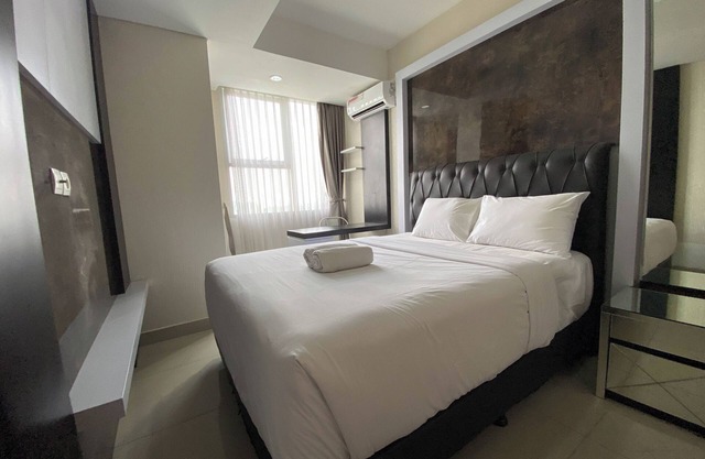 Spacious 1Br With Extra Room At Dago Suites Apartment