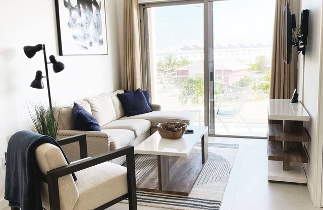 Stylish Centrally-Located New One-Bedroom Apartment with Tons of Amenities!