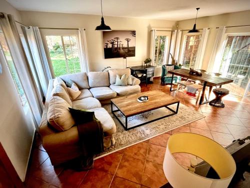 Spacious 2-bed, 2-bath villa with garden and parking