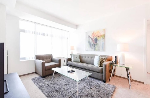 Spacious 2BR Apartment | Kendall Square | Kitchen | Washer/Dryer | by GLS