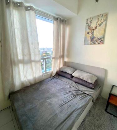 Spacious 2br condo at Quezon City Mezza Residences 1