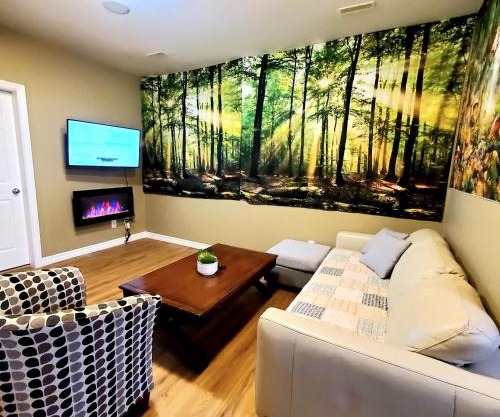 Spacious 2BR Near HWY 1, Heritage Park , Cultus Lake & Fishing!