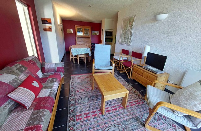 Apartamento para 8 personas, 53 m², cerca de pistas, balcon soleado, parking privado