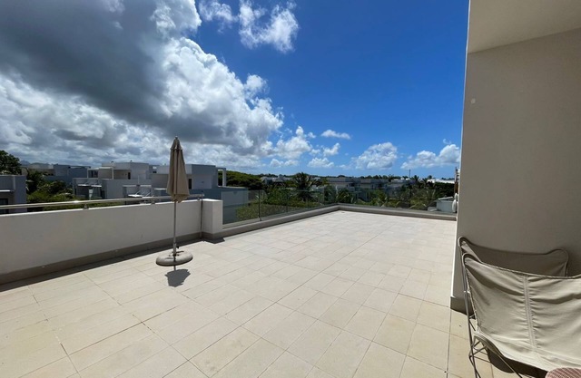 Spacious 3-bedroom Penthouse with beach views and pool views in Azuri Mauritius