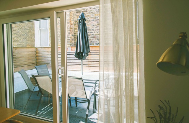 Spacious 3 Bedroom Apartment in South Kensington near Museums