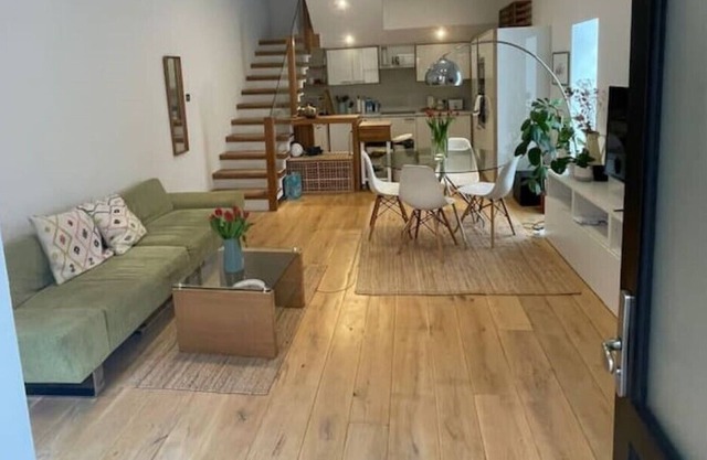 Luxury, 3 Beds w/FREE parking in Hackney