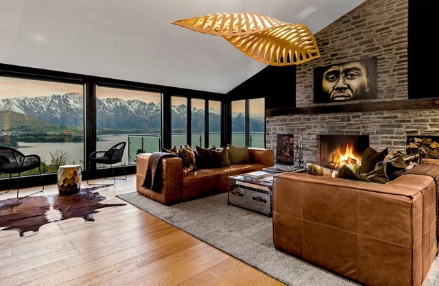 Spacious 3-Bedroom Villa Close to Central Queenstown