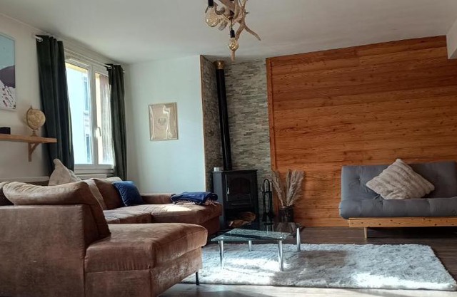 Spacious 3 bedrooms apartment