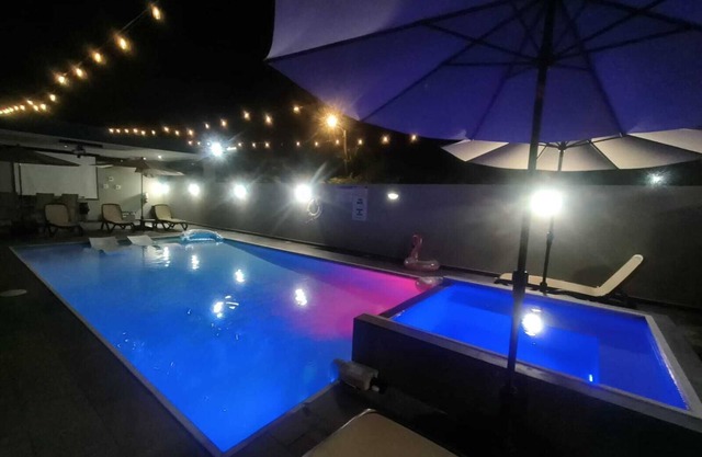 Spacious 3BR Villa 5 in Dorado near the Beach
