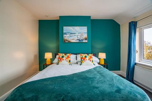 Spacious 4 bed 6 sleeps nr local amenities