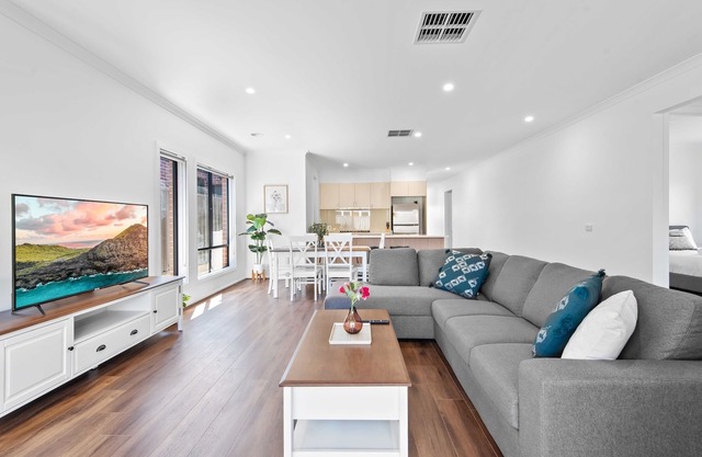 Spacious 4-Bed Family Home in Peaceful Spot