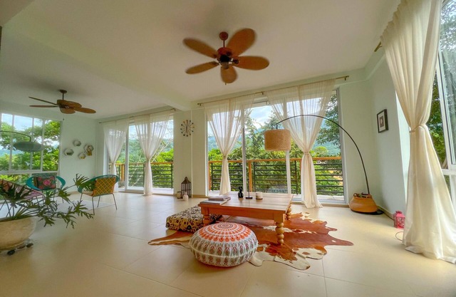Spacious 4-bedroom house with WiFi, AC in fabulous Tayrona