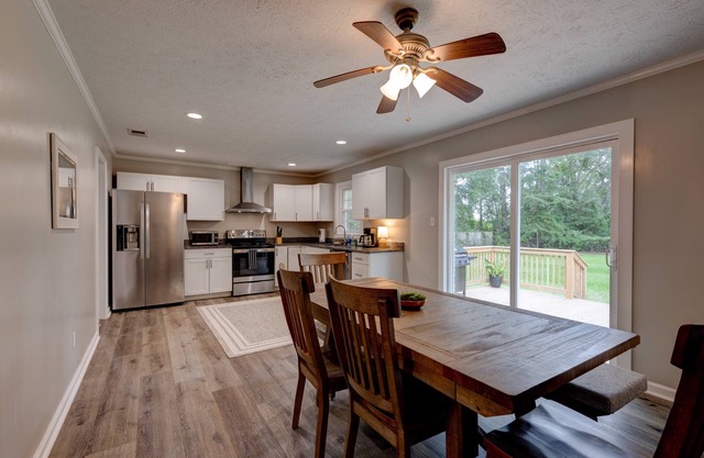 Spacious 4BR/3BA Home with Large Fenced Yard – Near Downtown Thomasville