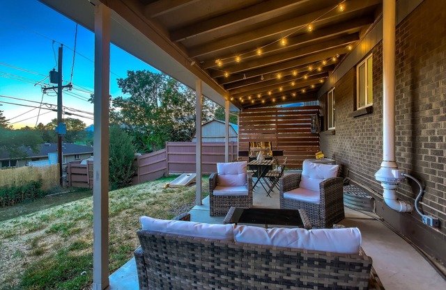 Spacious 4BR Oasis | Pet Friendly, Fenced Backyard