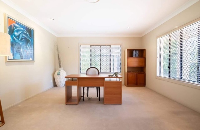 Spacious 5BR | Prime Upper Mt Gravatt Location!