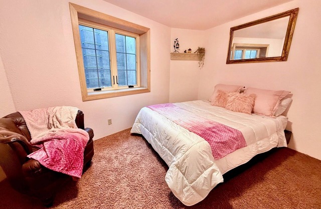 Spacious 5-bedroom dome home 13 min from Goldendale Observatory