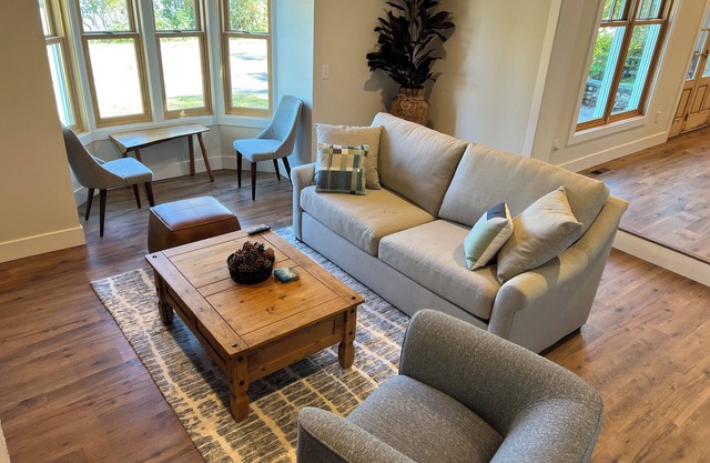 Spacious 5-bedroom farmhouse in lovely Omena, MI with AC, WiFi & lake views