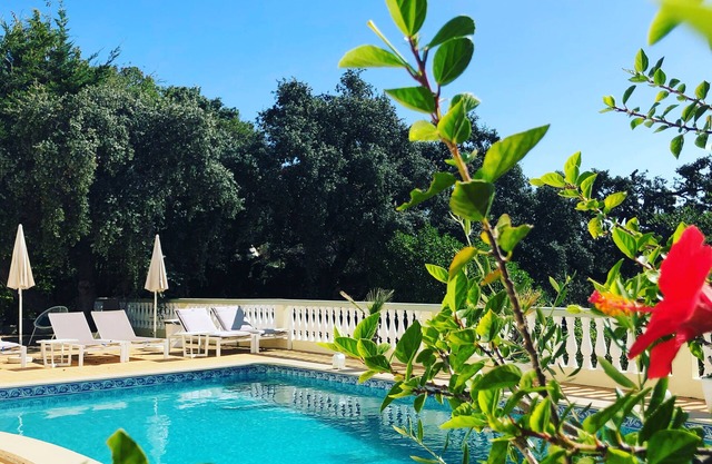 Spacious 5-bedroom villa with seaview and private pool in São Brás de Alportel