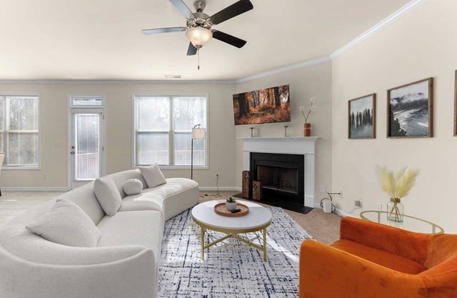 Spacious 5B3B｜Lush Backyard｜Garage & Street Parking｜Newly Renovated #41985