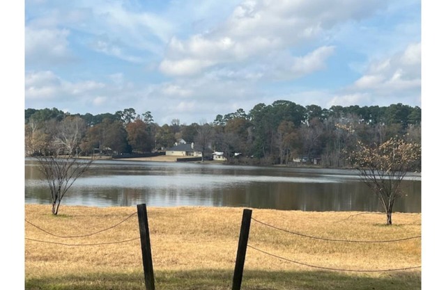 Spacious 5BR near Lake Conroe