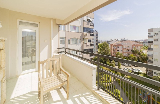 Spacious and Gorgeus Flat in Antalya
