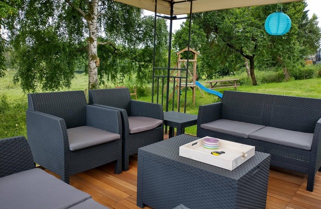 Amplia y moderna casa de vacaciones "La Ferme de Bertogne" para disfrutar de la naturaleza