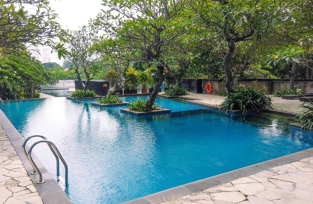 Spacious And Nice 3Br At Essence Dharmawangsa Apartment