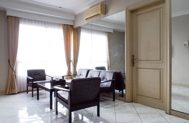 Spacious And Serene 1Br Apartment At Taman Beverly