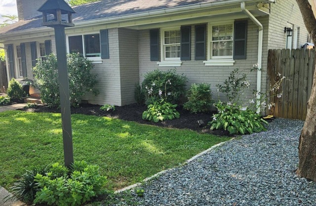 Spacious and Serene! Charming 2bed/1 bath lots of Space and everything you need!