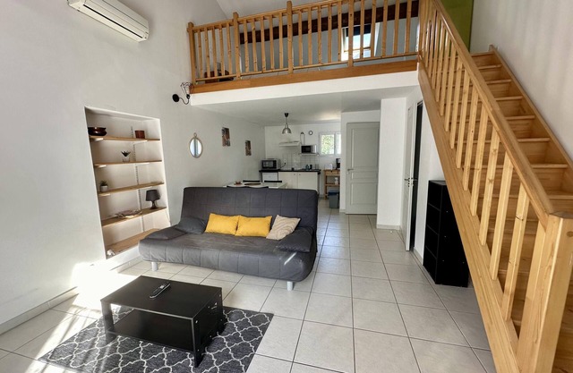 7 - Le P'tit Roupillon-Apartamento-Vista al Jardín-Baño con ducha