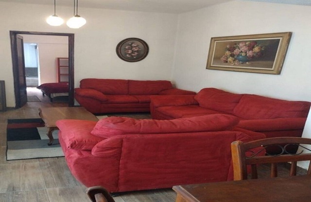 AMPIO DEPARTAMENTO, EQUIPADO TOOS LOS SERVICIOS EN NARVARTE