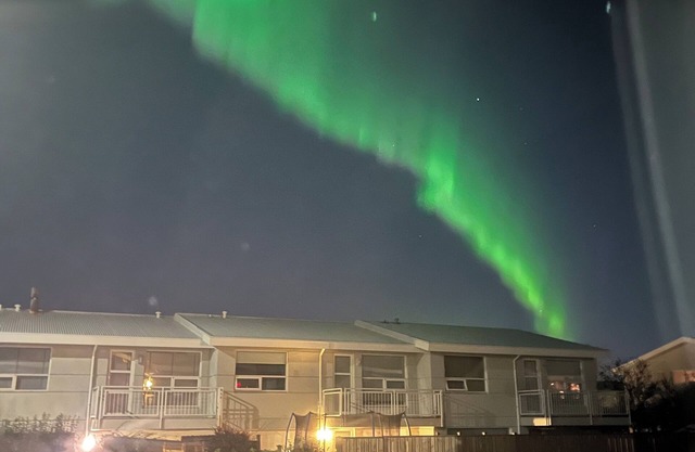 Spacious apartment with hot tub in charming Hafnarfjörður for up to 6 people