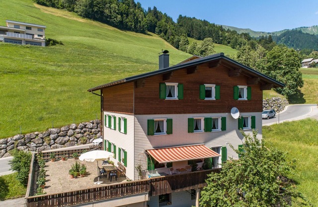 Spacious apartment near the ski lift