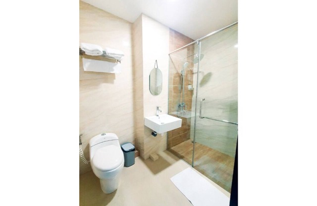 Spacious APT, Insta-worthy Weekend Getaway by MESA.