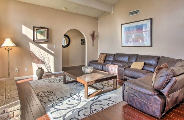Spacious Bakersfield Vacation Rental with Fire Pit